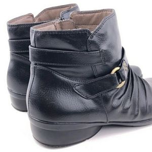 Naturalizer boot
